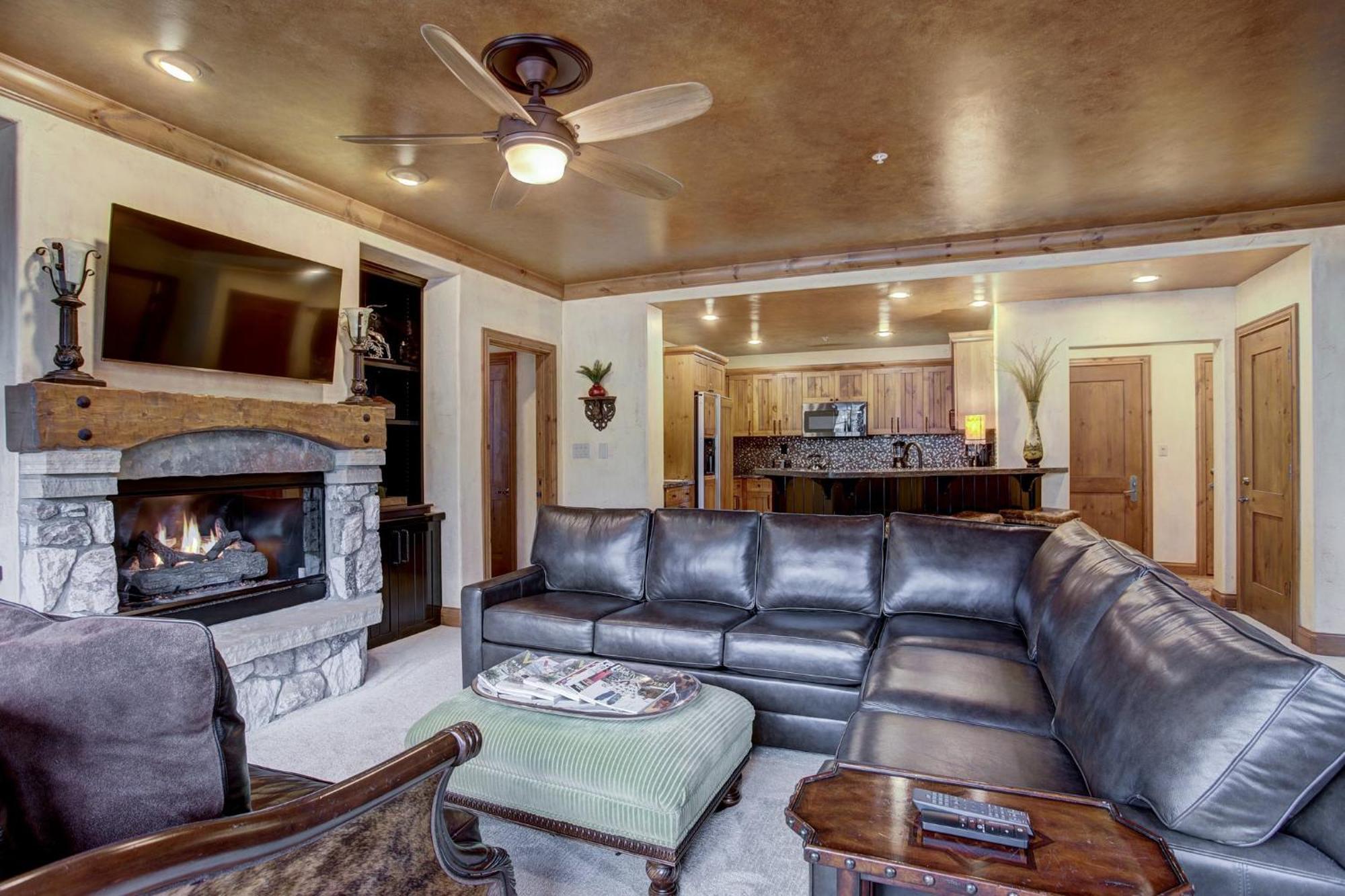 Elkhorn Lodge Эйвон Экстерьер фото