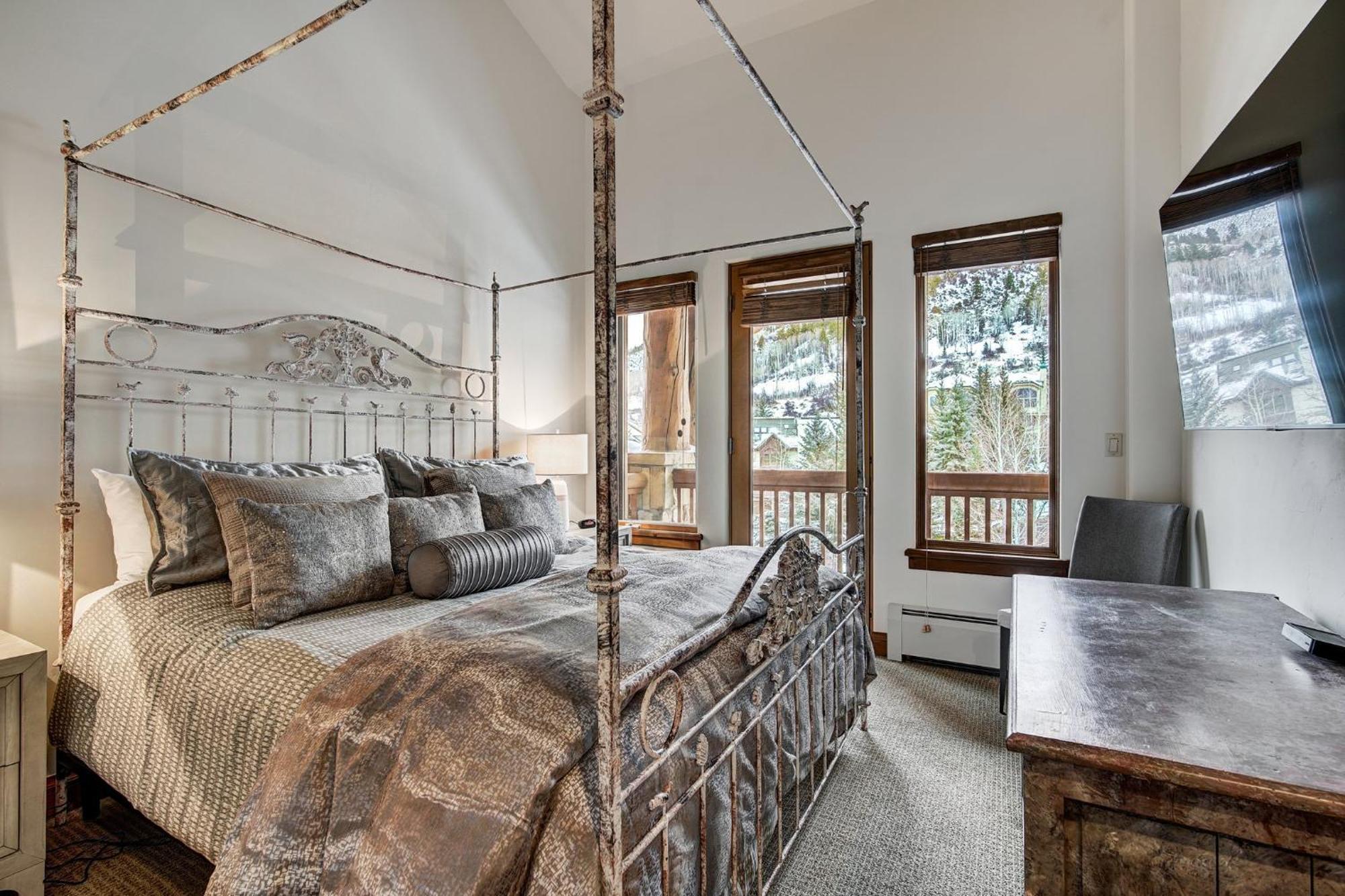 Elkhorn Lodge Эйвон Экстерьер фото